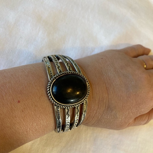 Jewelry - Black Stone Ethnic Inspired Hinged Bracelet